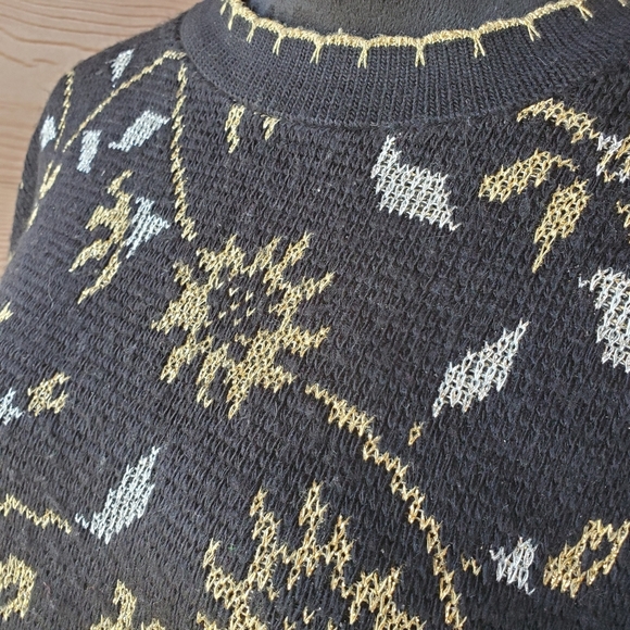 Dana Scott Metallic Floral Long Sleeve Black and Gold Vintage Sweater Top NWOT - Picture 12 of 17